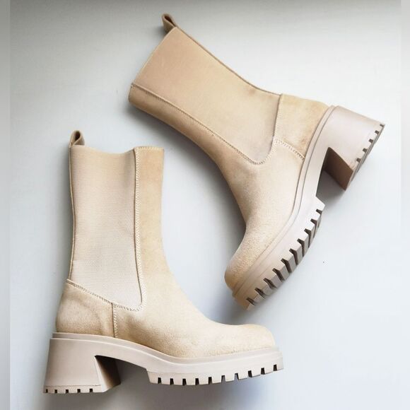 Steve Madden Hesitant Chelsea Boots Women's Size 5.5 -Sand Suede - Picture 2 of 11